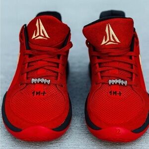 Rare Nike Air Zoom GT Cut 2 Size 10